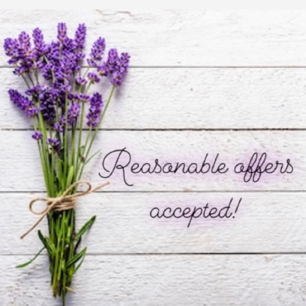 Make me an offer, I can’t refuse! Happy Poshing!!